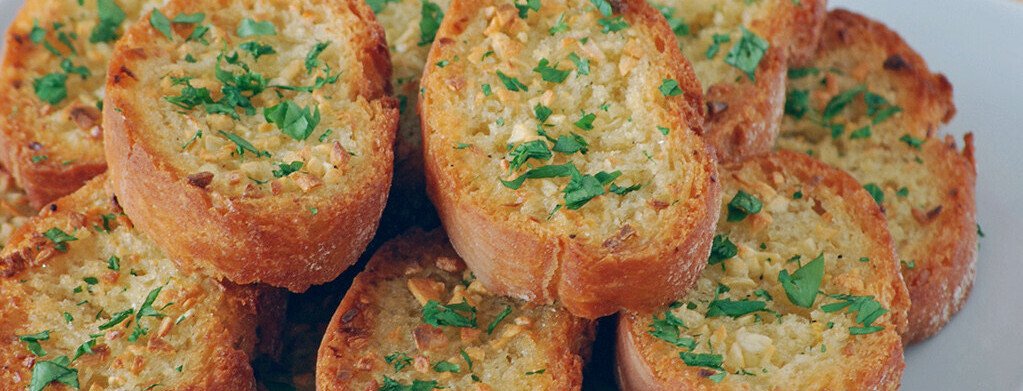 Pan Tostado Con Ajo Una Delicia Que Conquista En Cada Mordida